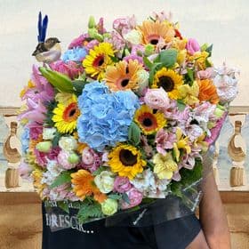 thumb-mega-buque-mix-de-flores-100-flores-1