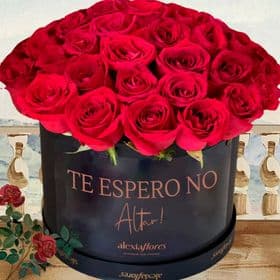 thumb-flower-box-tamanho-g-com-rosas-0