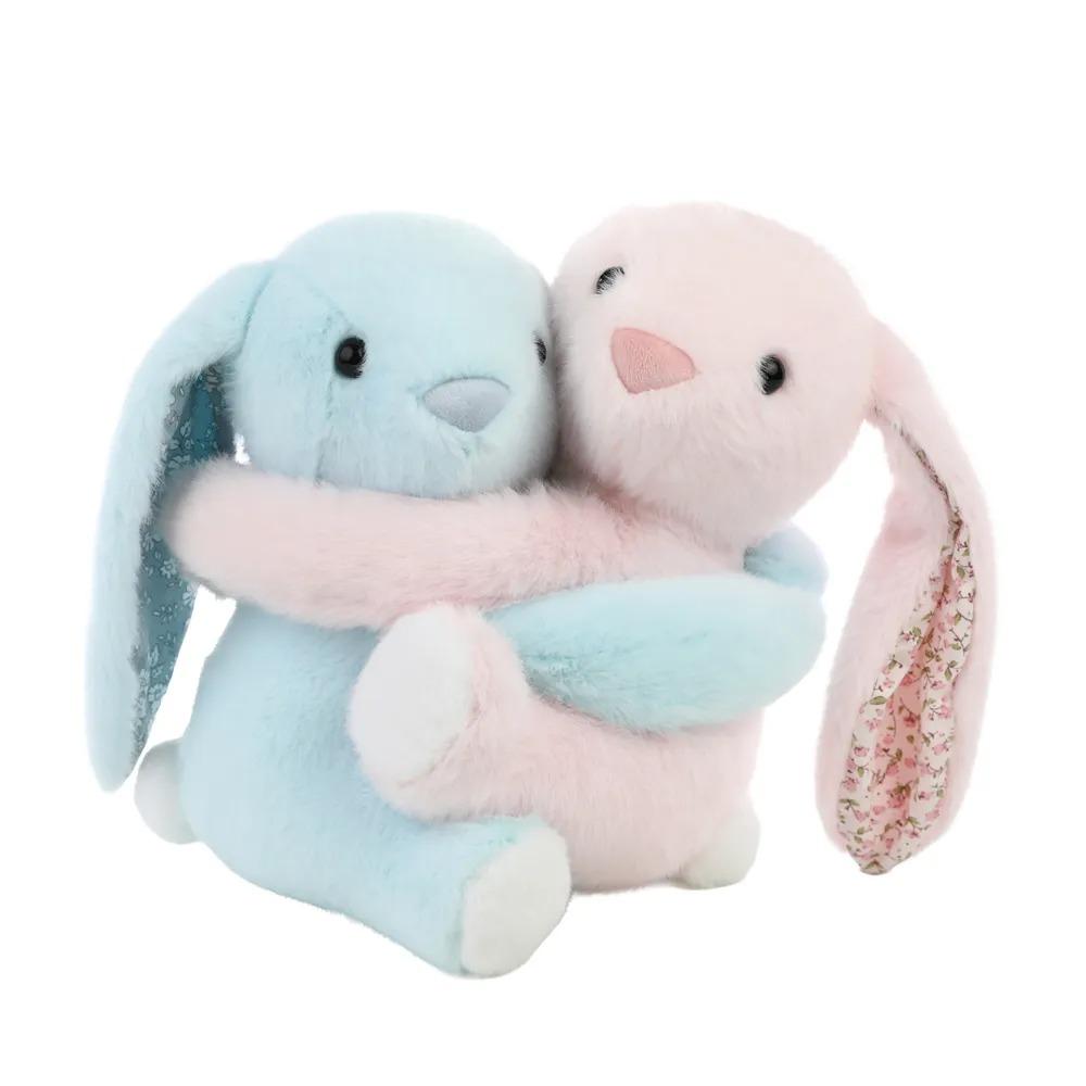 thumb-coelho-pelucia-abraco-0