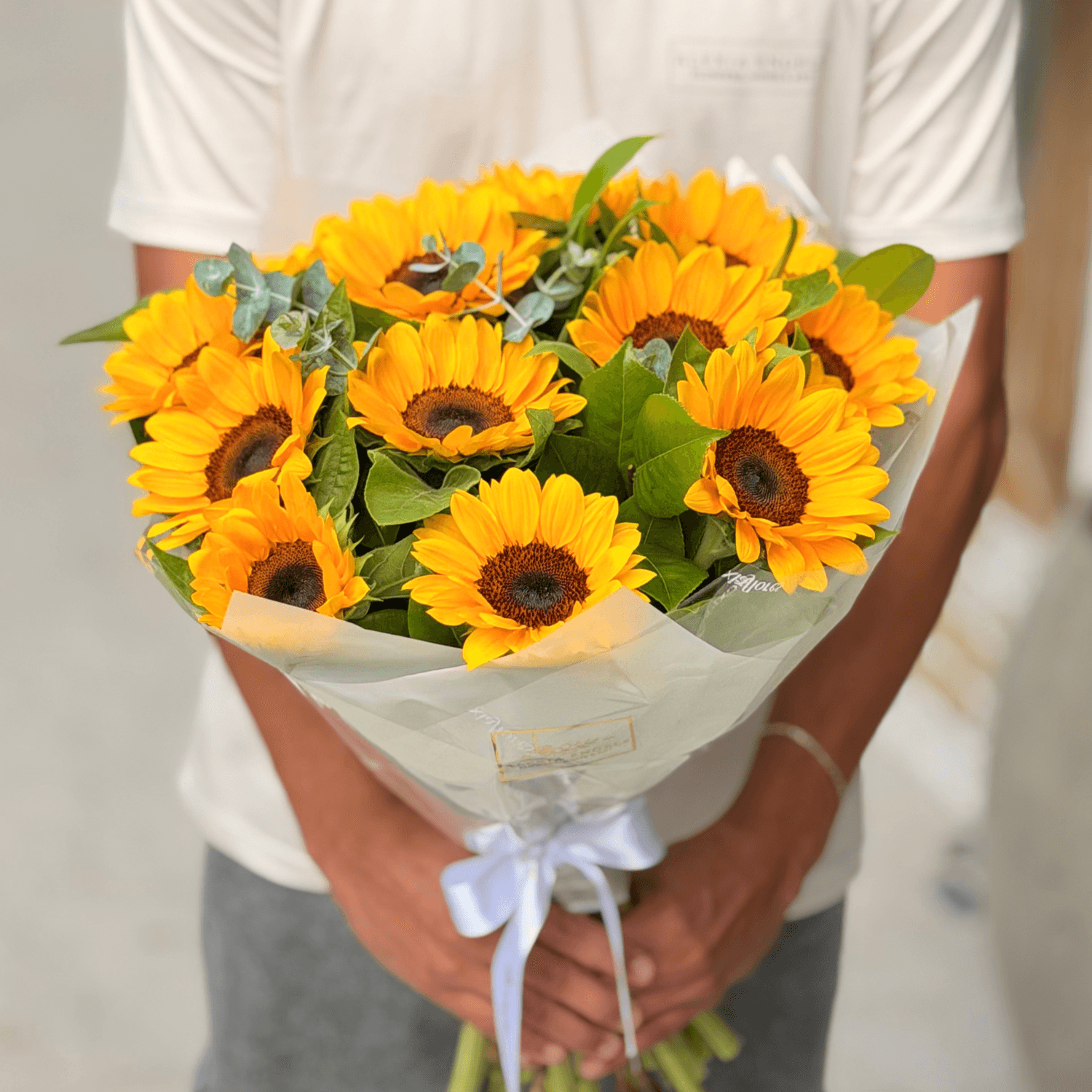 thumb-buque-com-12-girassois-0