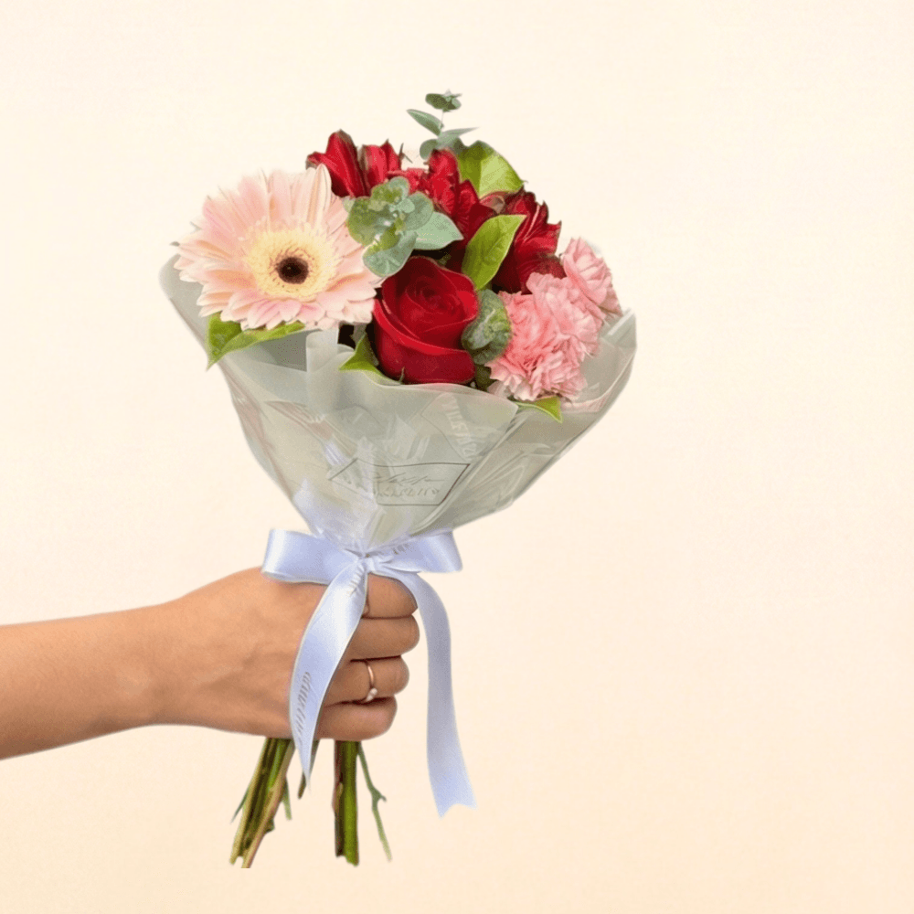 Buquê Mix de Flores (Tons Vermelho e Rosa) 3 Flores