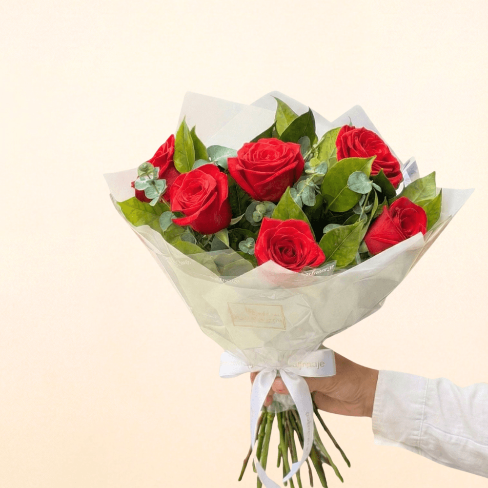 thumb-buque-com-6-rosas-vermelha-0